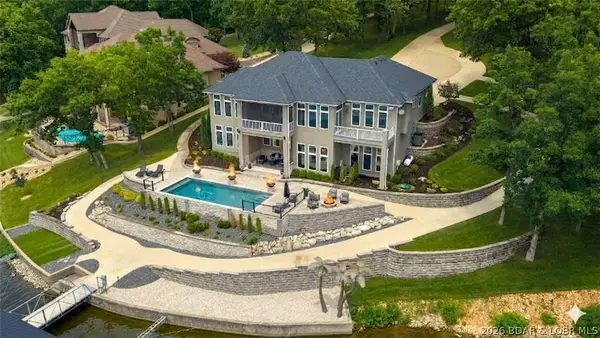 279 Forestridge Lane, Villages, MO 65079