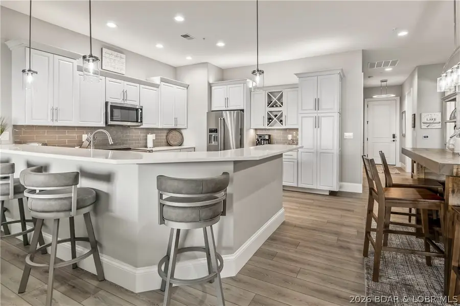 166 Captiva Drive #7F, Sunrise Beach, MO 65079 - #3