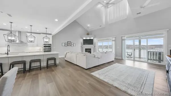 5450 Christopher Drive #243, Osage Beach, MO 65065