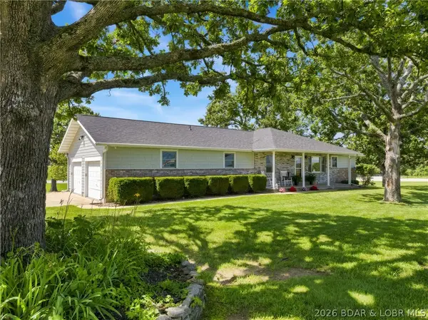 1338 Elliott Drive, Macks Creek, MO 65786