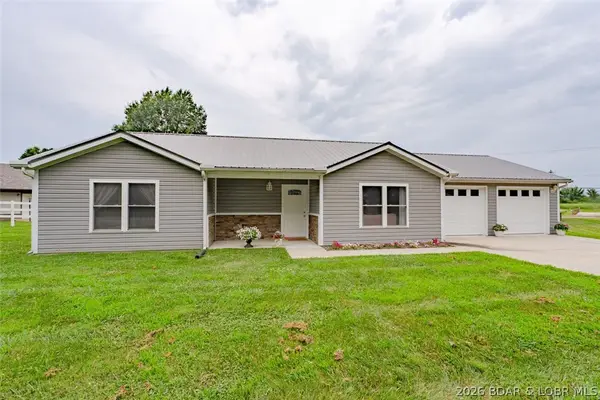 801 Jefferson Street, Versailles, MO 65084