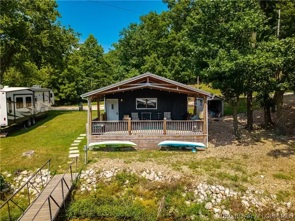 27516 Golden Point Lane, Barnett, MO 65201
