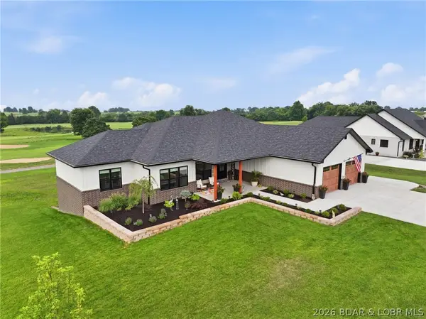 13819 Redfield Drive, Eugene, MO 65032