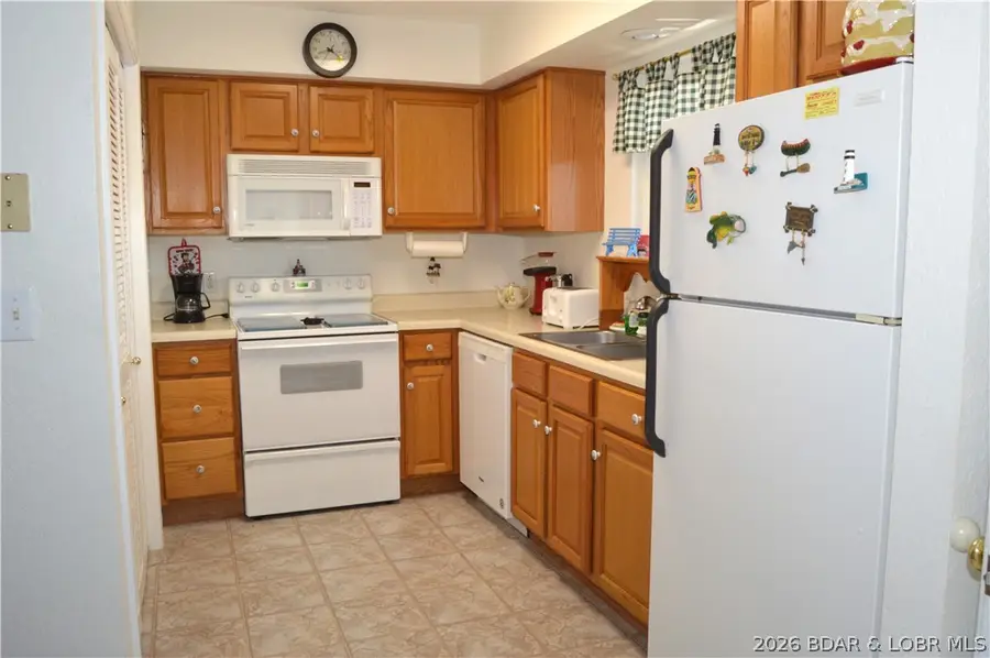 40 Lighthouse Road #3-201, Lake Ozark, MO 65049 - #3