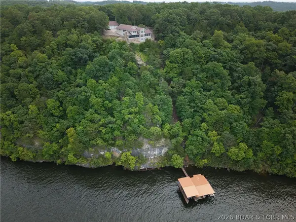 1265 Singing Oaks Drive, Sunrise Beach, MO 65079