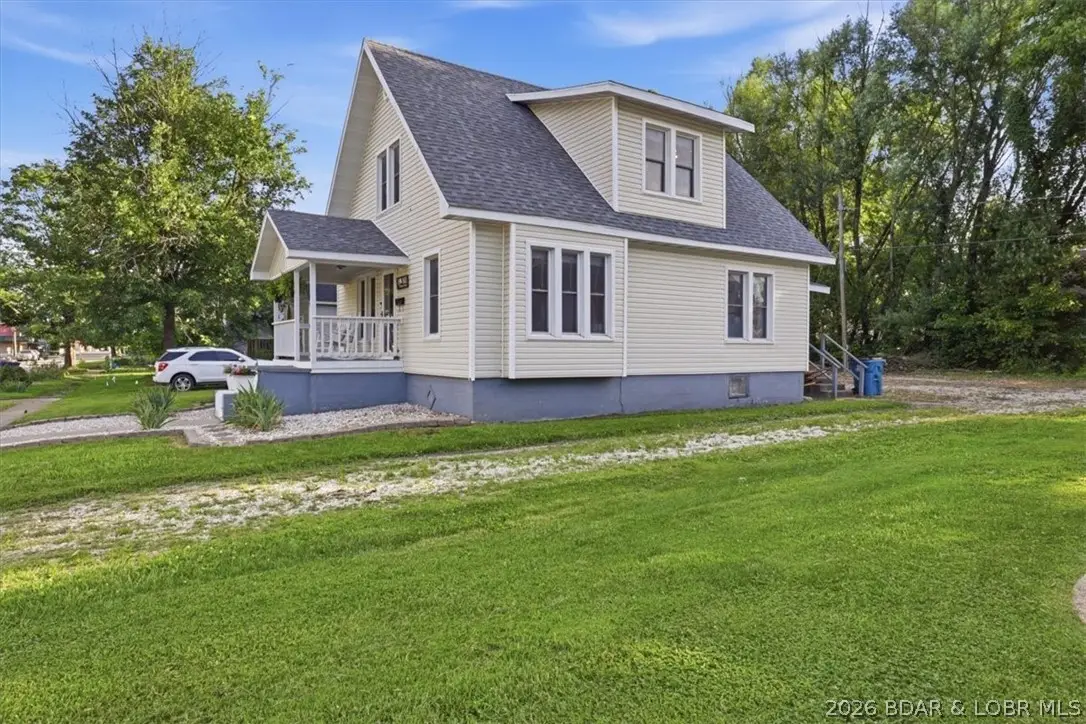209 N Maple Street, Eldon, MO 65026 - #1