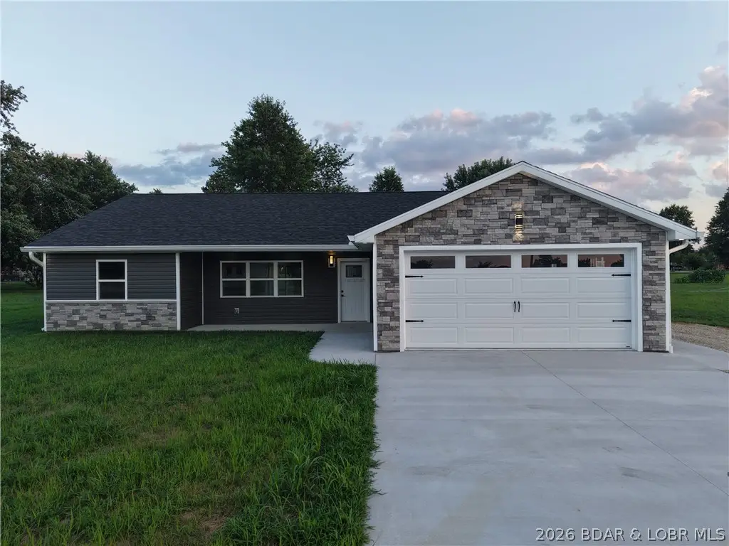 602 Fourth Street, Stover, MO 65078 - #1