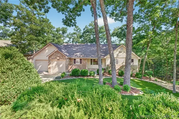 1859 Imperial Point Drive, Lake Ozark, MO 65049