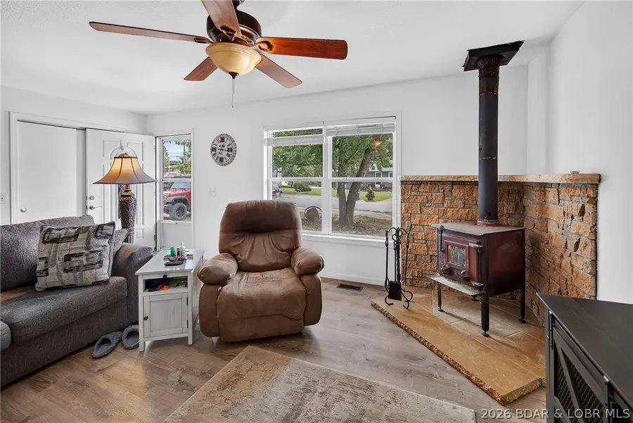114 Mooreview Drive, Laurie, MO 65037 - #3