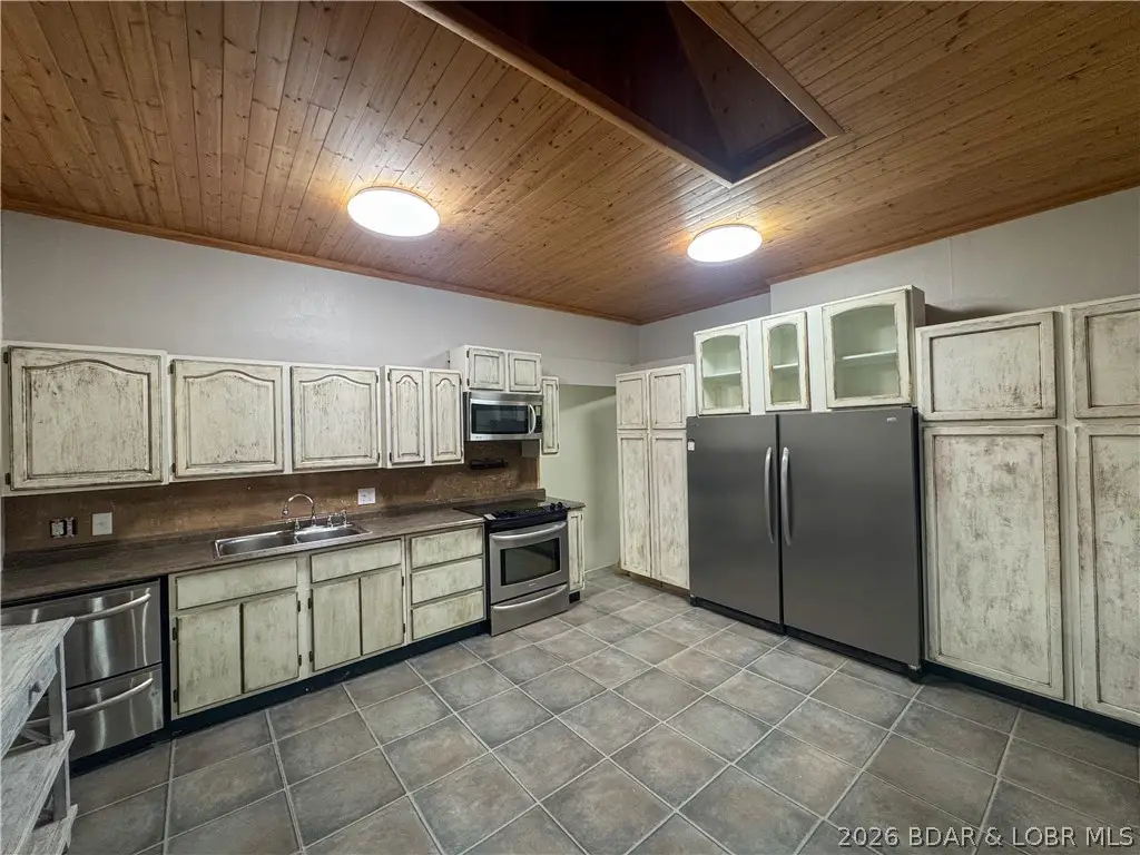 19655 Inlet Road, Versailles, MO 65084 - #1