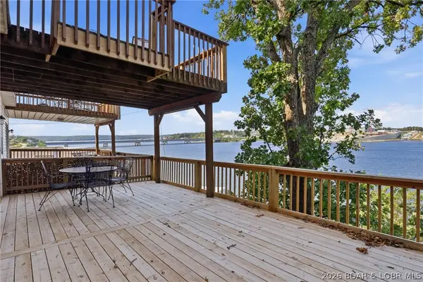 1139 Redbud Road #202, Osage Beach, MO 65065
