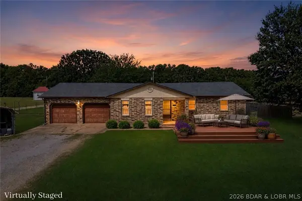 30301 Peach Blossom Lane, Lebanon, MO 65536