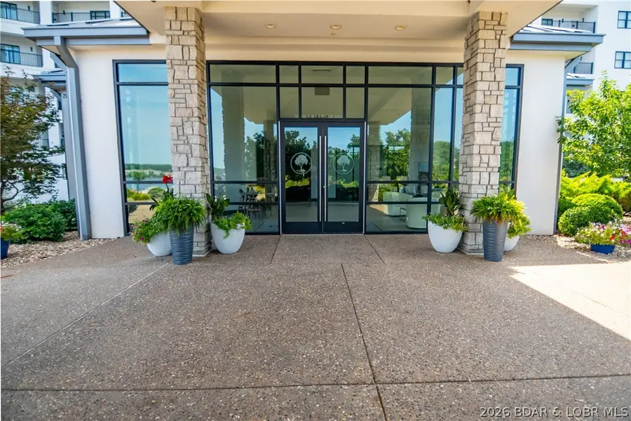 166 Captiva Drive #2E, Sunrise Beach, MO 65079 - #3