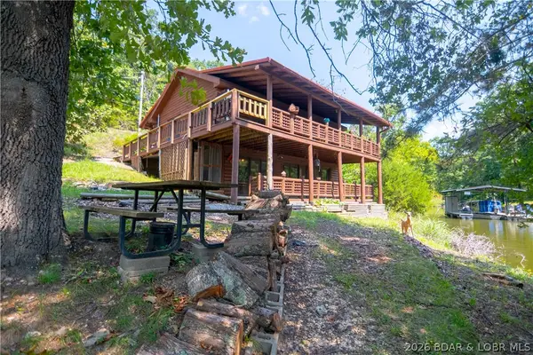 8297 Clover Road, Gravois Mills, MO 65037
