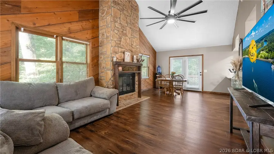 113 Kingsrow Drive, Camdenton, MO 65020 - #3