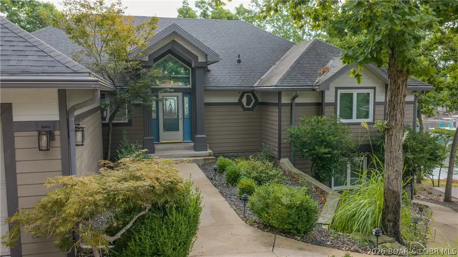 33 Anemone Court, Village Of Four Seasons, MO 65049 - #2
