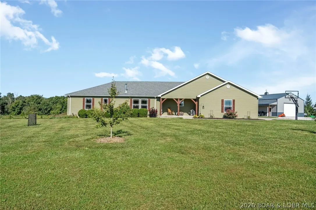 3770 E E & G Road, Bourbon, MO 65284 - #1