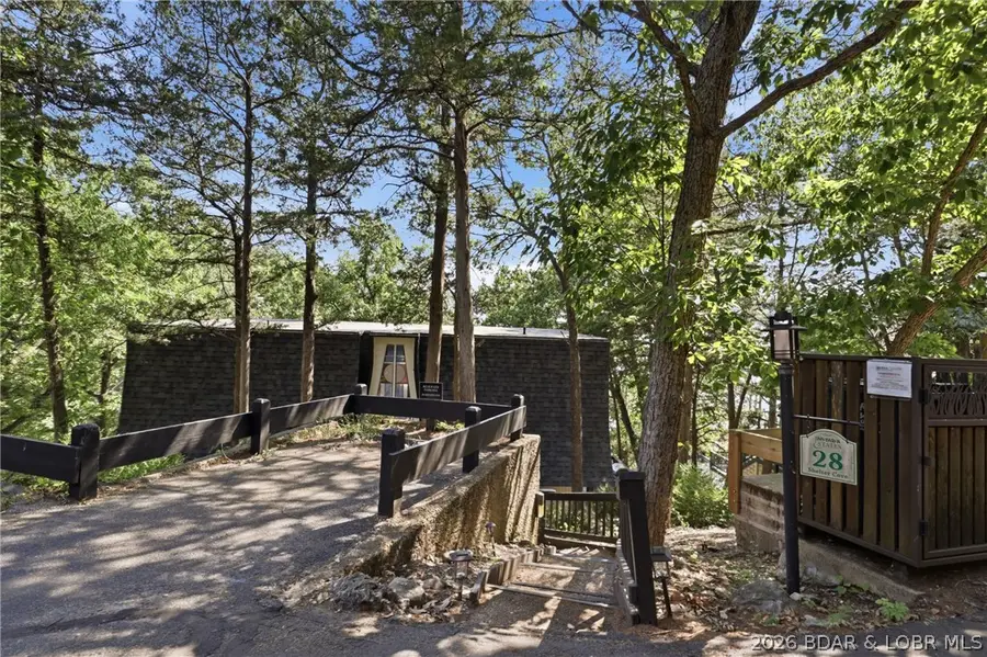 28 Shelter Cove, Osage Beach, MO 65065 - #2