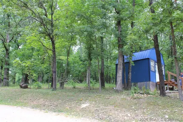 346 Blackberry Road, Macks Creek, MO 65786