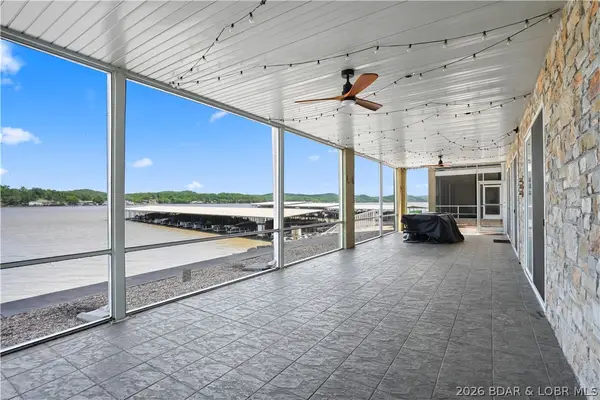 248 Plaza Gardens Court #1D, Camdenton, MO 65020