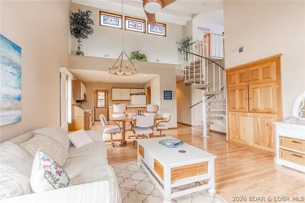 210 Bluff Boulevard #4B, Camdenton, MO 65020