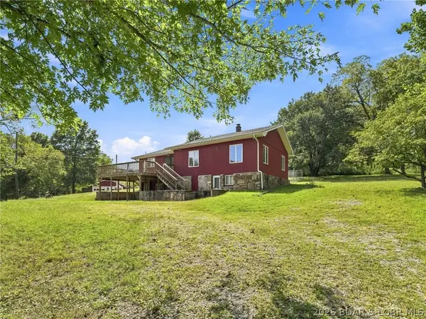 29330 M Highway, Edwards, MO 65326
