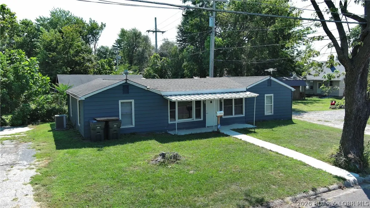 400 E. 12th Street, Sedalia, MO 65301 - #1