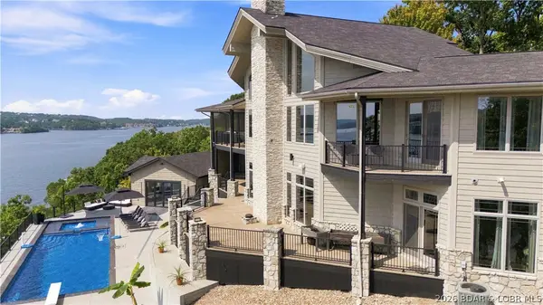1104 Beacon Pointe Circle, Lake Ozark, MO 65049