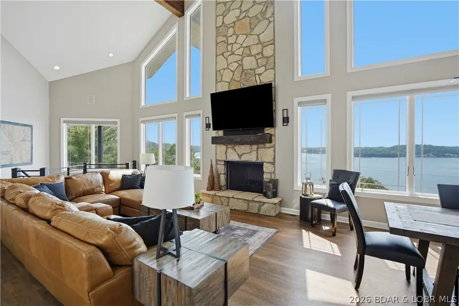 1104 Beacon Pointe Circle, Lake Ozark, MO 65049 - #3