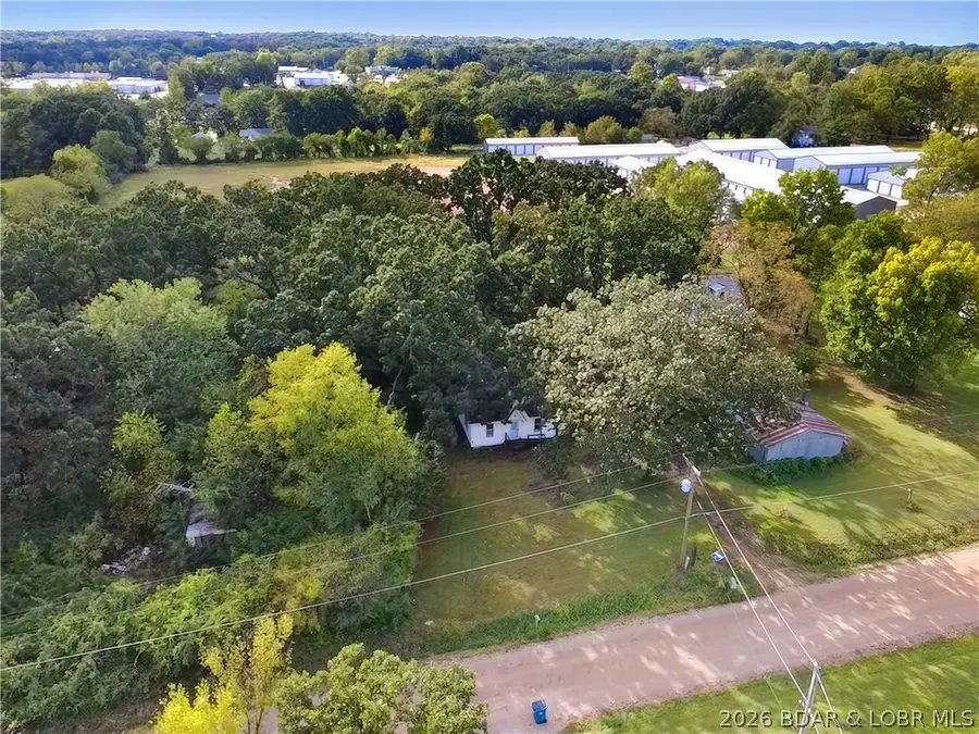1703 Old Tuscumbia Road, Eldon, MO 65026 - #3
