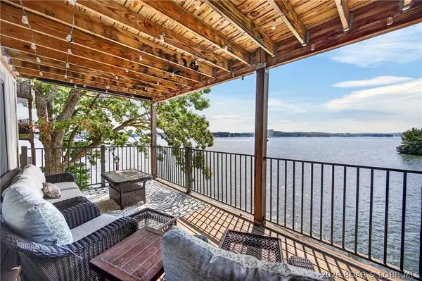 365 Waters Edge Drive #1A, Lake Ozark, MO 65049