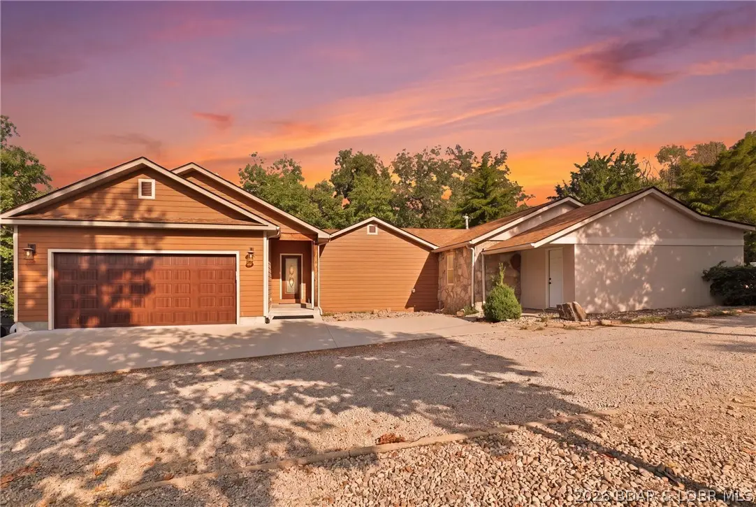 39 Outer Point Drive, Lake Ozark, MO 65049 - #1