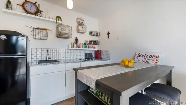 1442 Nichols Road #D203, Osage Beach, MO 65065