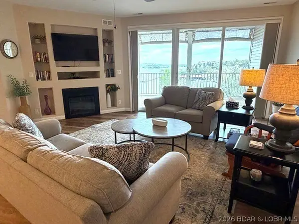 4491 Ski Drive #313, Osage Beach, MO 65065