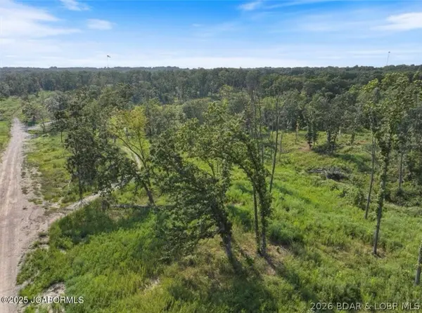 000 Old Tuscumbia Road, Eldon, MO 65026