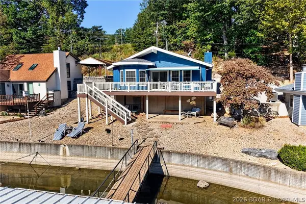 152 Osage Place, Sunrise Beach, MO 65079