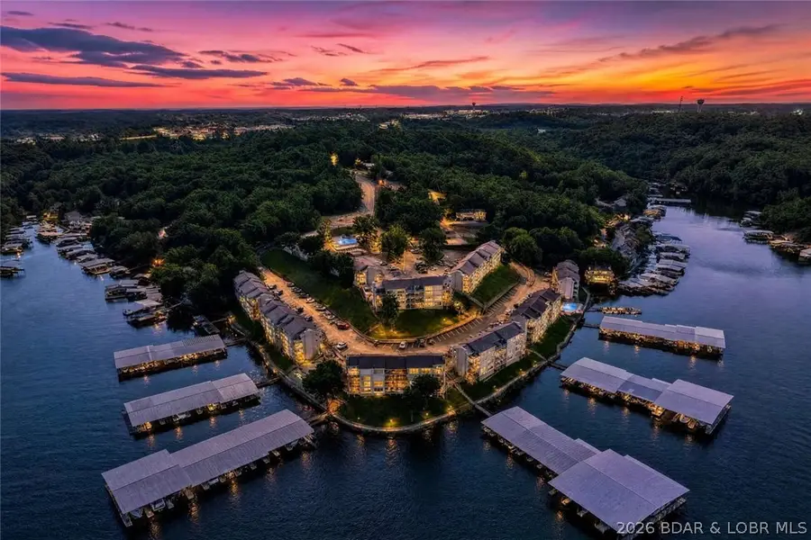 124 Indian Pointe Drive #124, Osage Beach, MO 65065 - #2