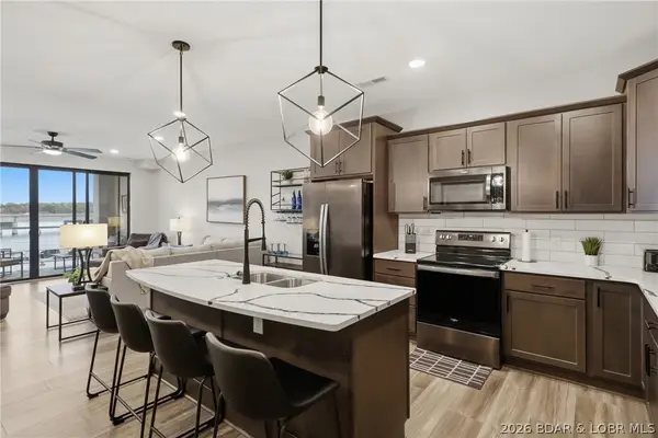 1065 Topsider Lane #204, Osage Beach, MO 65065