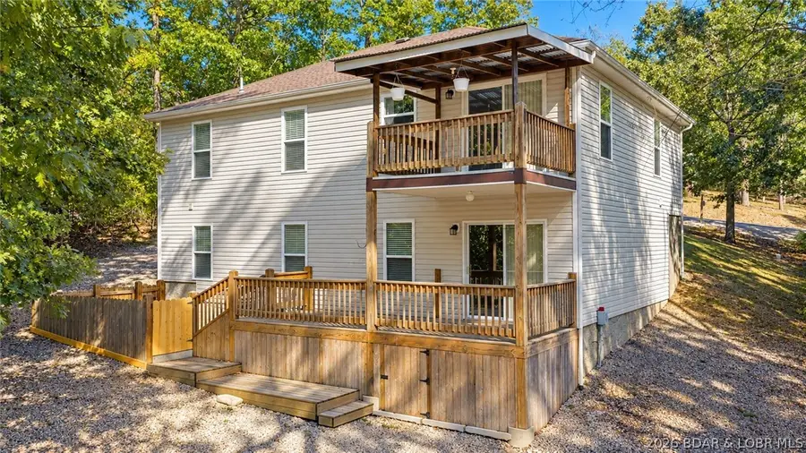 392 Evergreen Drive, Village Of Four Seasons, MO 65049 - #2