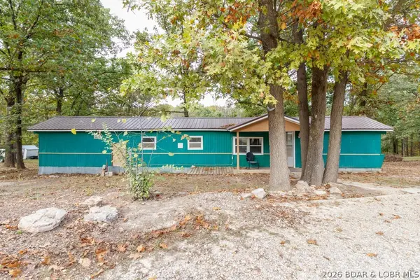 31000 Nodaway Drive, Lebanon, MO 65536