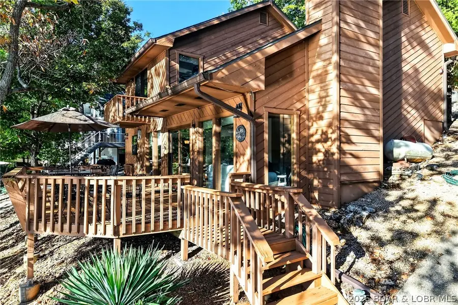 141 Fallen Oak Circle, Sunrise Beach, MO 65079 - #2