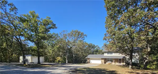 13 Wildwood Drive, Eldon, MO 65026