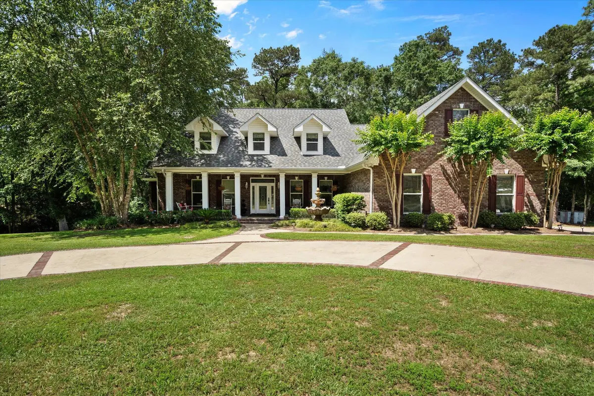 10 Lakeview Cir., Purvis, MS 39475 - Image #1