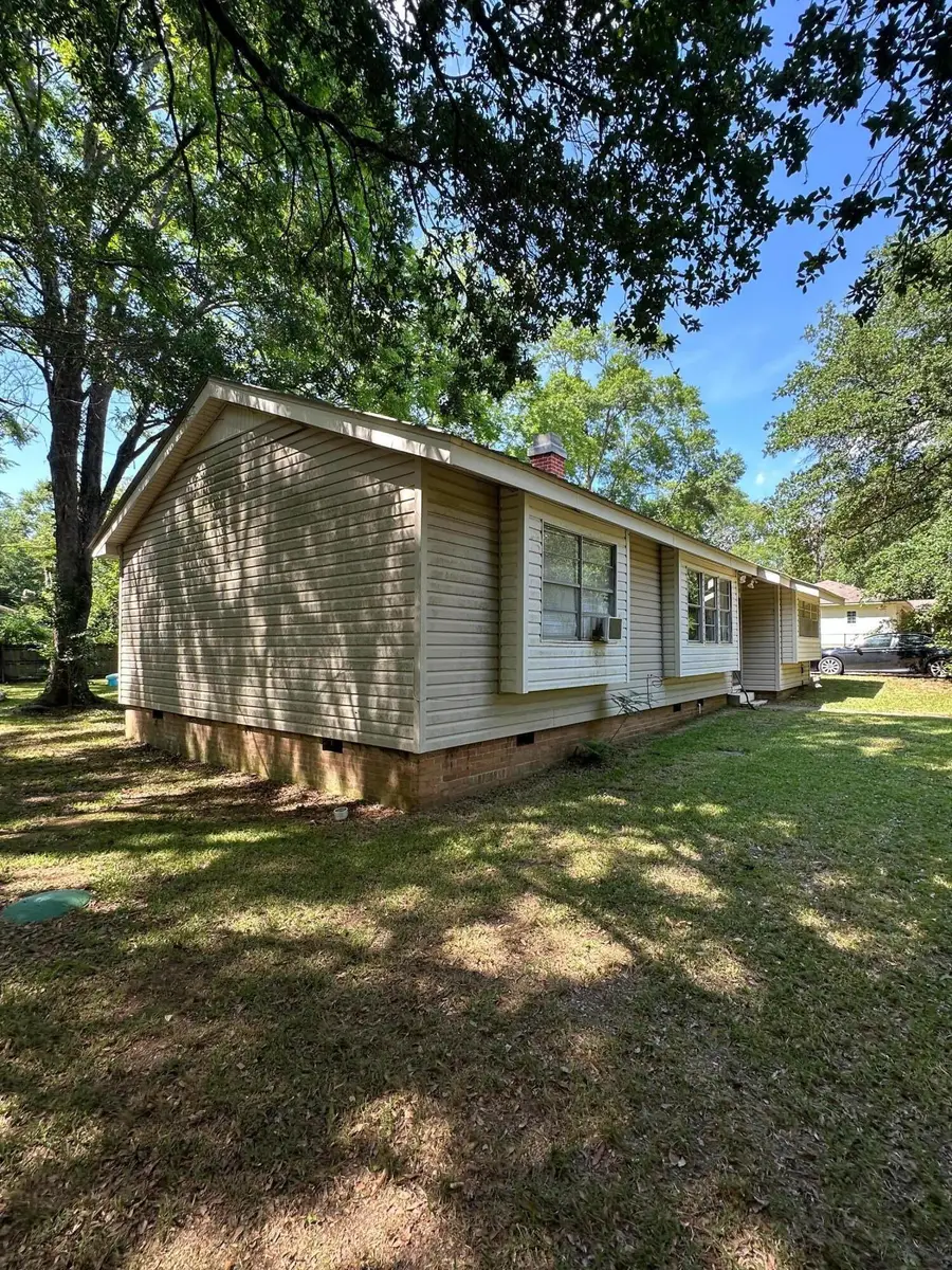 100 Gulf Camp Rd., Lumberton, MS 39455 - Image #2