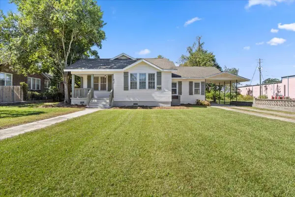 105 S 11th Ave., Hattiesburg, MS 39401