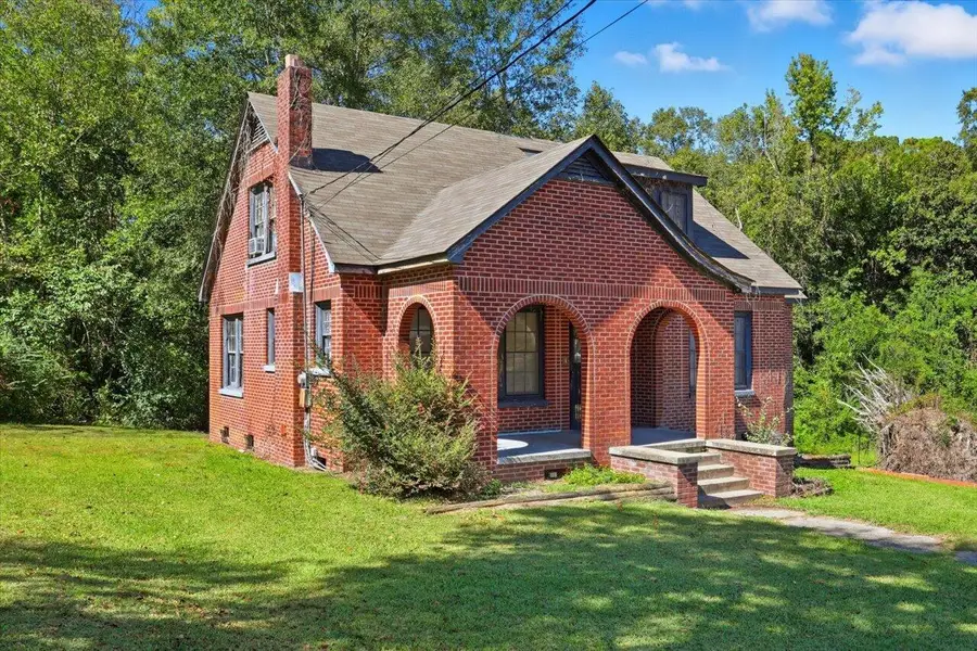 308 N West St., Mendenhall, MS 39114 - Image #3