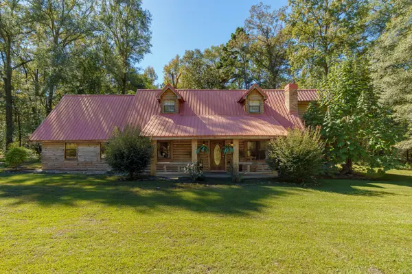 193 Lott Town Rd., Hattiesburg, MS 39402