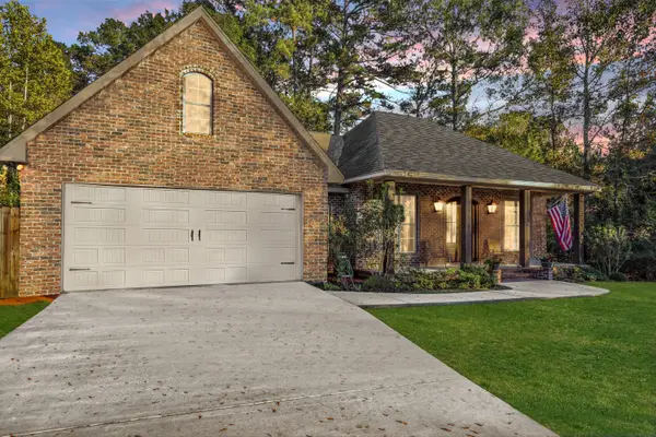 88 Rock Hill Rd., Sumrall, MS 39482