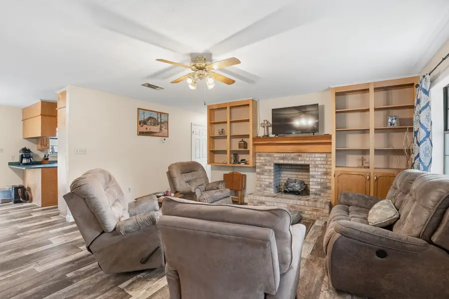 282 Co Rd 21, Laurel, MS 39443 - Image #2