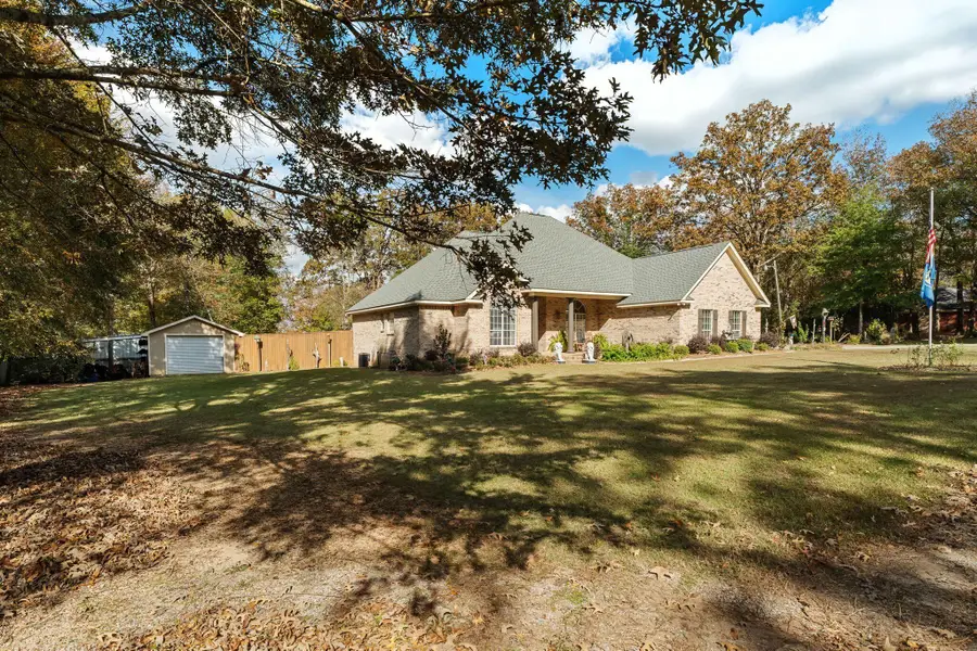 58 Pinedale Dr., Collins, MS 39428 - Image #2